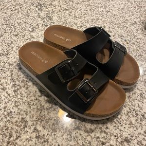 LIKE NEW Steve Madden Platform Slides For Sale!!!